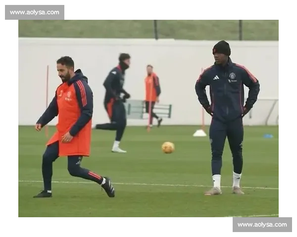 那不勒斯接近签下 PSV 边锋诺阿 - 朗 转会下周初敲定