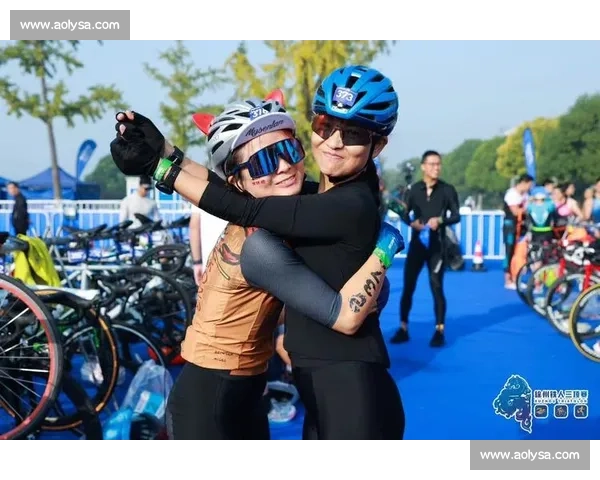 碧波竞速 彭城逐梦 ——2025 徐州全国铁人三项锦标赛燃情启幕