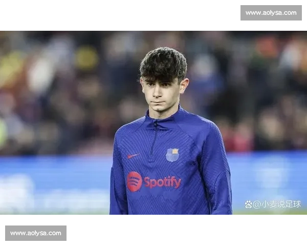 巴萨青训瑰宝加里多加盟埃瓦尔 西乙新核开启四年长约征程