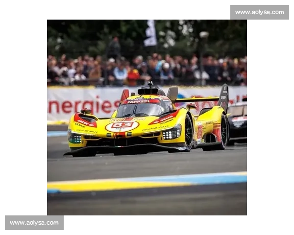 蒙特利尔法拉利车迷线上集结，为勒芒 83 号车组助威